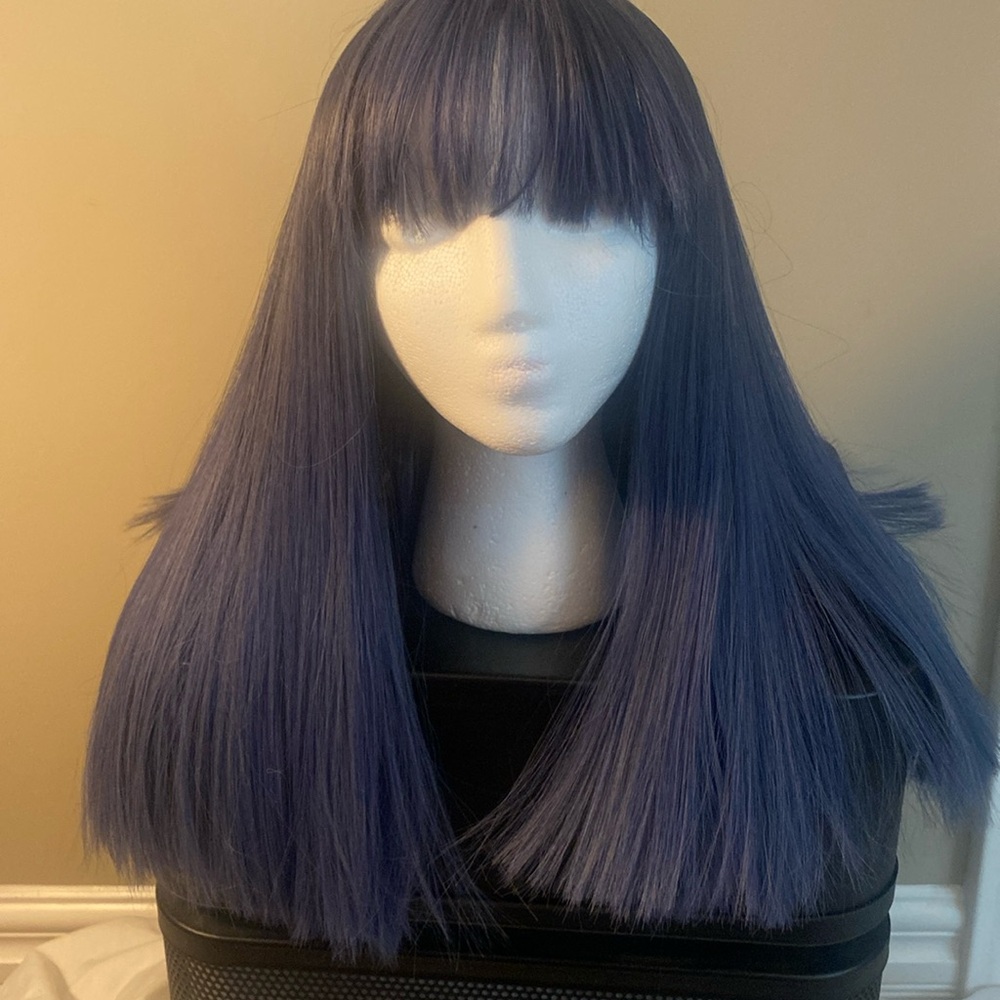 Beautiful dark midnight blue wig